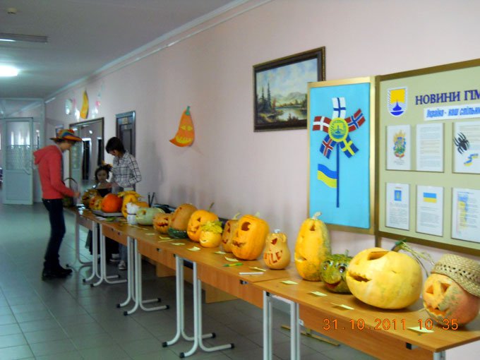 On the eve of All Hallows' Day the students of the 5-11 forms staged the Best Pumpkin Contest