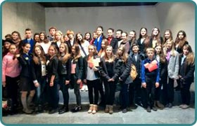 Учні Скандинавської гімназії на конференції Юні посли миру