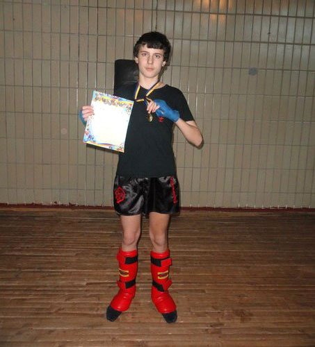 Величко Олексій, учень 7-Є класу, в лютому 2012 одержав перемогу з Кік-Боксінгу та відстояв І місце Університету НУФВСУ у м.Києві 