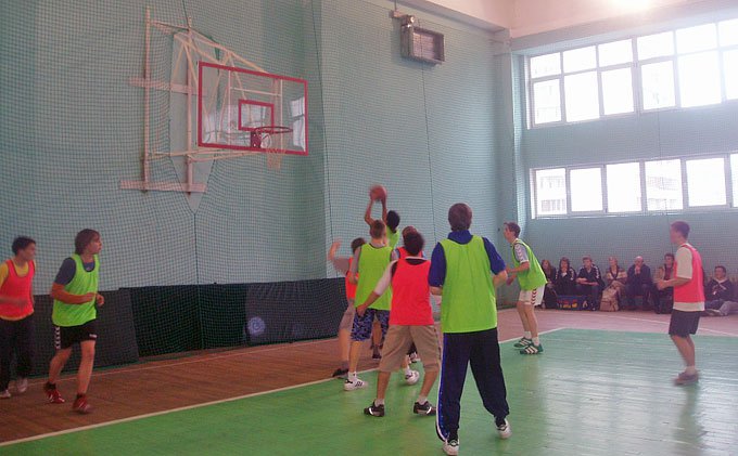 Шкільні змагання учнів Скандинавської гімназії з баскетболу