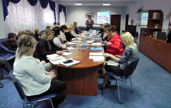 Круглий стіл МО вчителів початкових класів та співробітників Інституту Педагогіки НАПН України